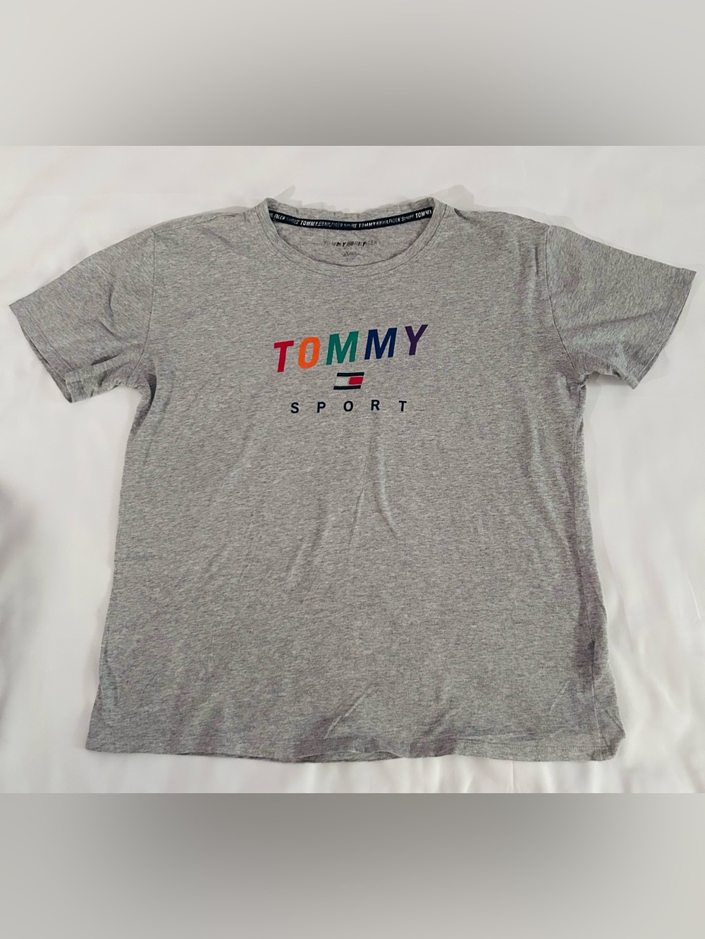 Tommy Hilfiger Sport Crewneck T-Shirt With Rainbow Text Size Medium
